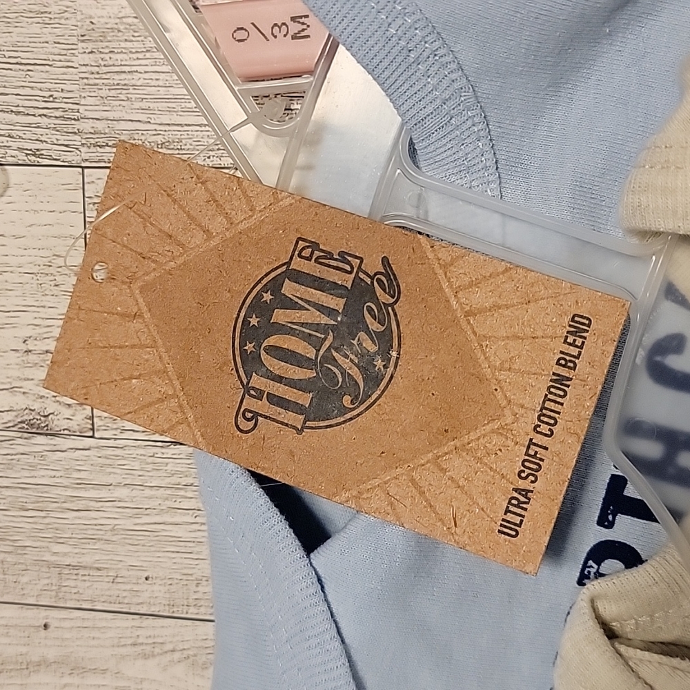 NWT Home Free Ultra Soft Set Of Onsies North Carolina Print Size 0 to 3 Months - Picture 7 of 7